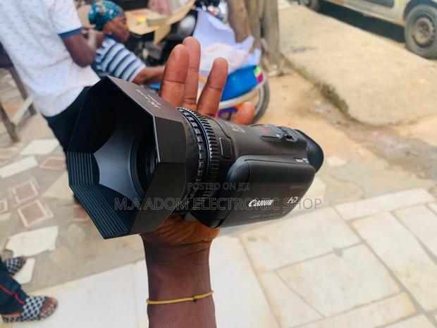 Unleash Your Camera Experience With the Canon LEGRIA G25 · Photo 1