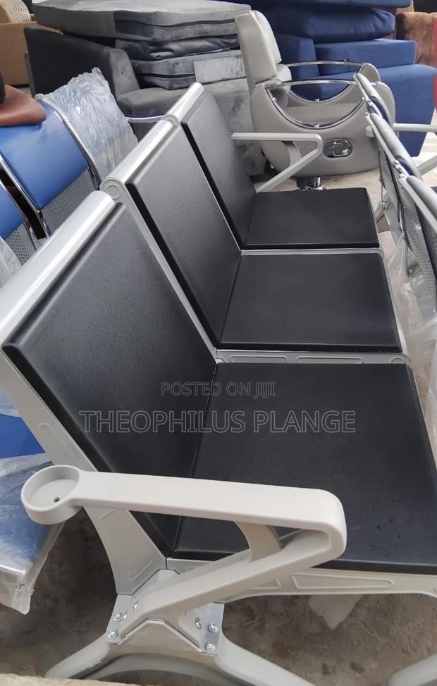 3 In 1 Cushioned Waiting Chair , Customer Chair · Photo 1