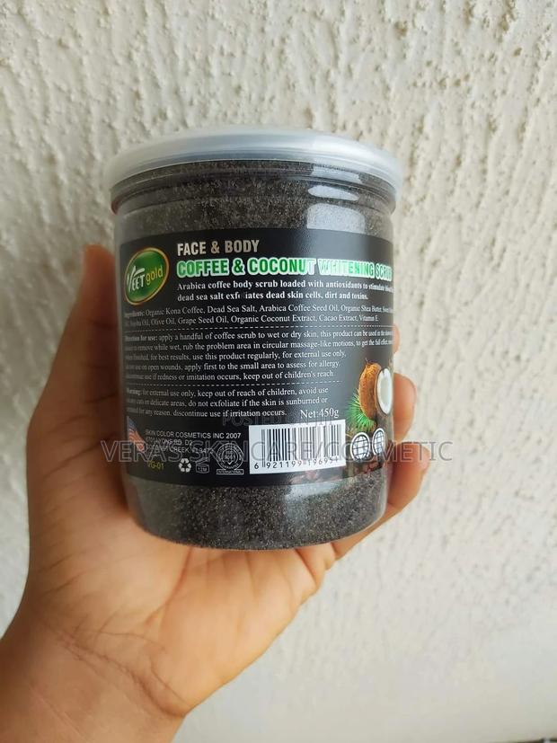 Veetgold Coffee Scrub · Photo 2