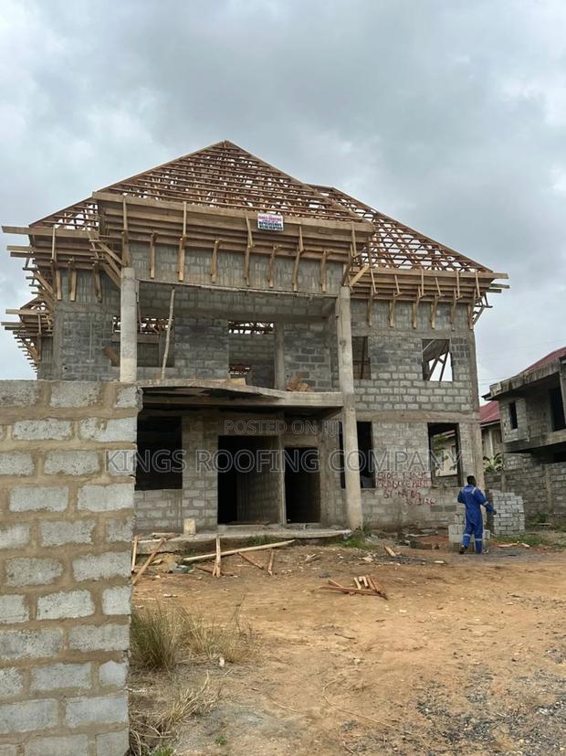 Experts In Wood-work Structure For Roofing . · Photo 3