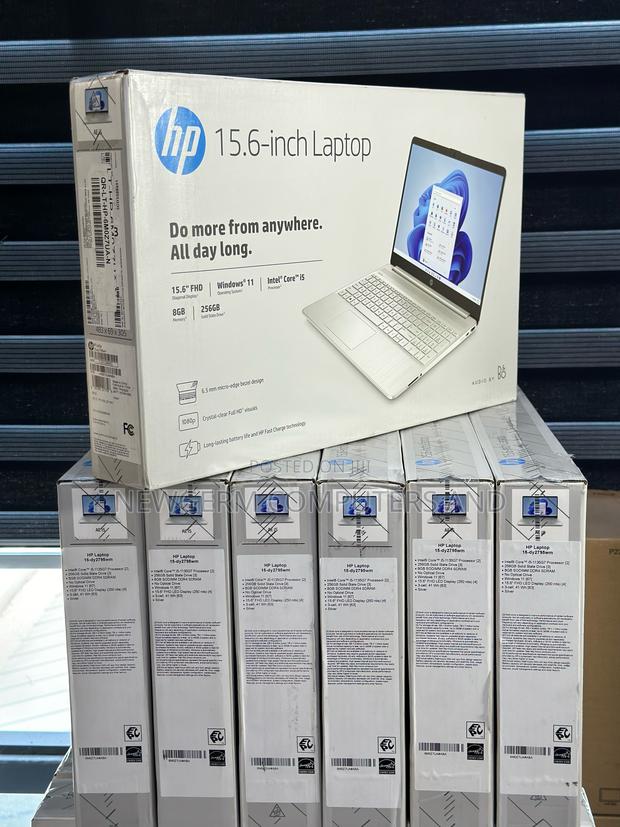 New Laptop HP 15 8GB Intel Core I5 SSD 256GB · Photo 2