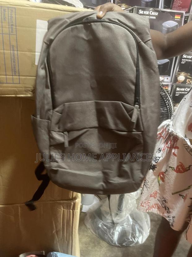 Unisex Backpacks · Photo 4