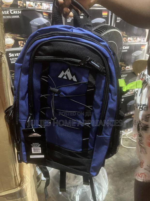 Unisex Backpacks · Photo 1