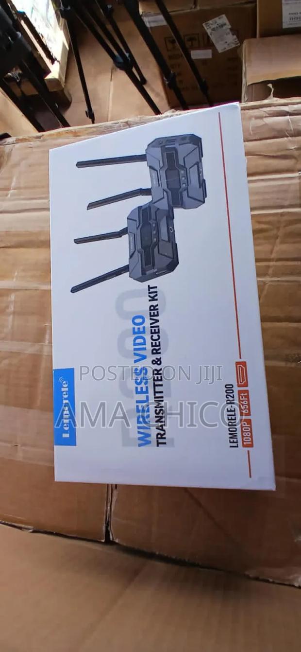 Wireless Video Transmitter and Receiver · Photo 1