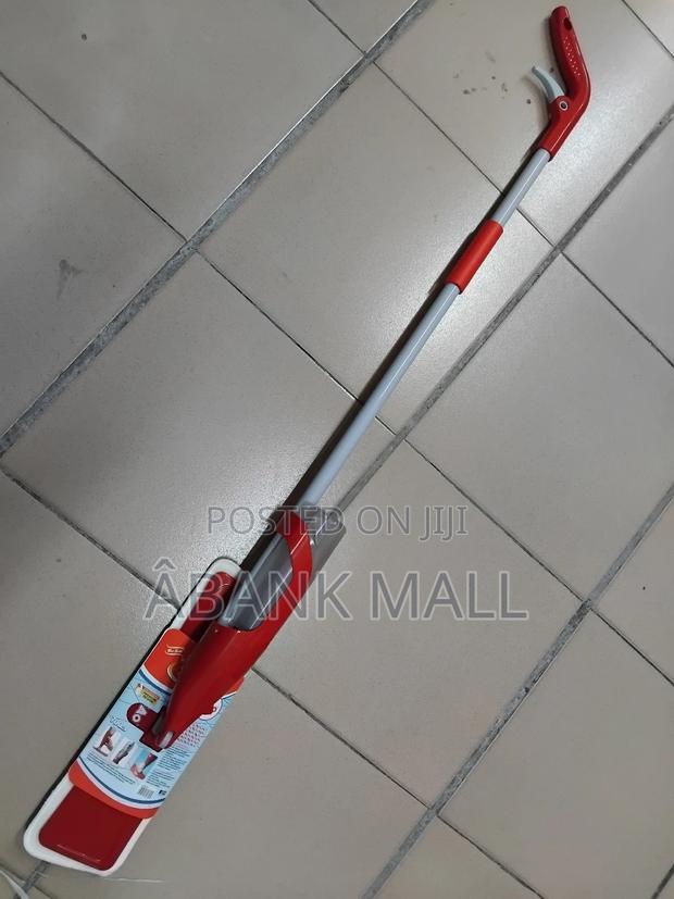The Spray Mop · Photo 2