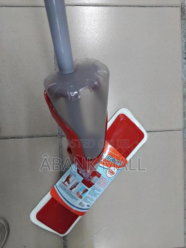 The Spray Mop · Photo 3