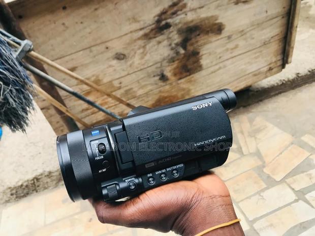 Capture Every Detail With Sony HDR CX900E- Camcorder · Photo 1
