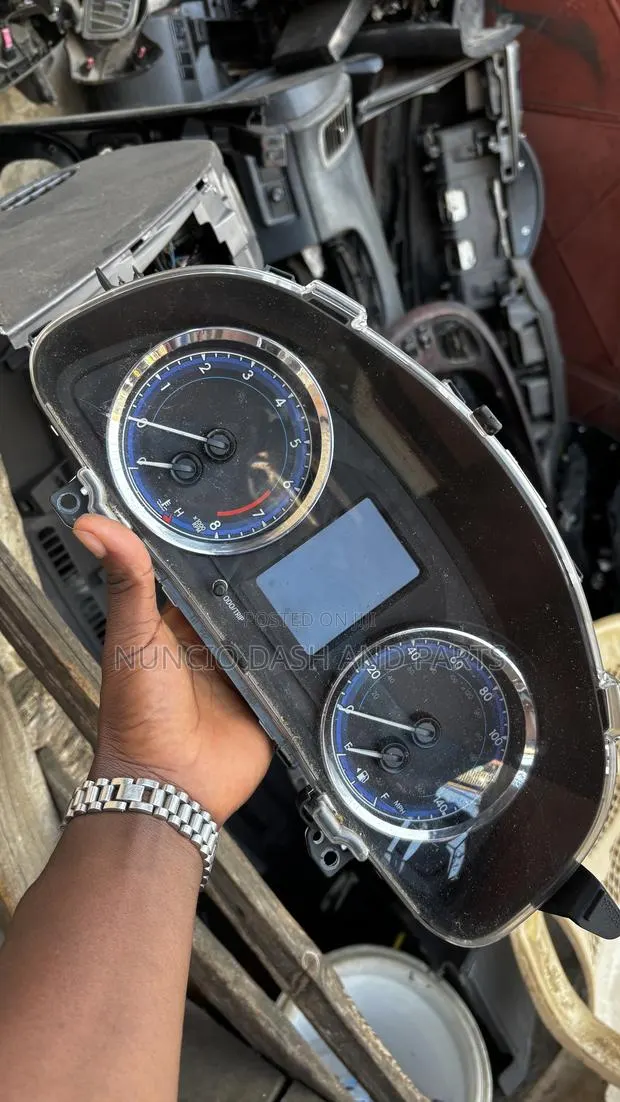 Corolla 2014 2016 Meter Board Cluster Available · Photo 1