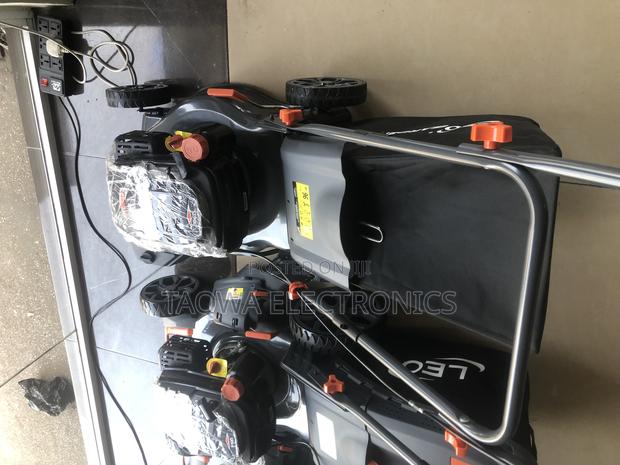 Complete Leo Lawn Mower 4hp Lm46-L · Photo 1