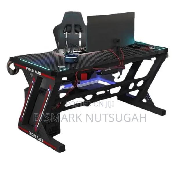 Gaming / Laptops Table For Sale · Photo 5