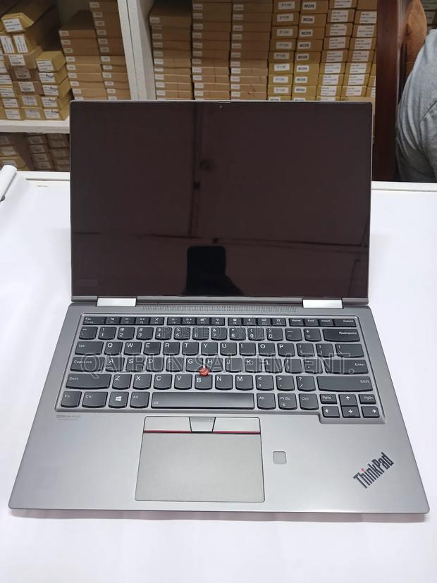 Laptop Lenovo ThinkPad X1 Yoga 8GB Intel Core i5 SSD 256GB · Photo 3