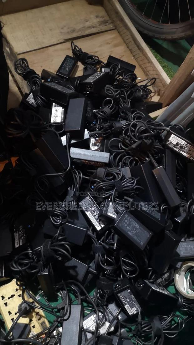 Original Home Used Laptop Chargers · Photo 2