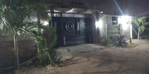 Short Let Kasoa Nyanyano Road Fifi · Photo 1