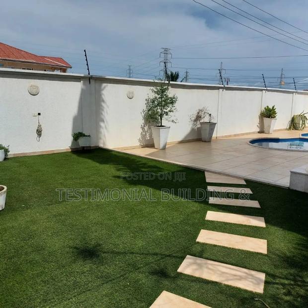 5bdrm House in Testimonial Building, Adjiriganor for sale · Photo 8