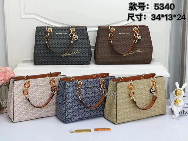MK Quality Ladies Handbag · Photo 1