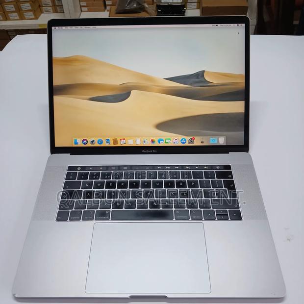 Laptop Apple MacBook Pro 2018 32GB Intel Core i7 SSD 256GB · Photo 5