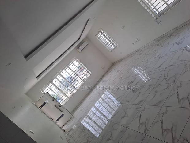 2bdrm Apartment in Abelemkpe for rent · Photo 6