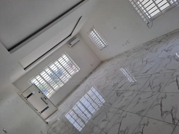 2bdrm Apartment in Abelemkpe for rent · Photo 7