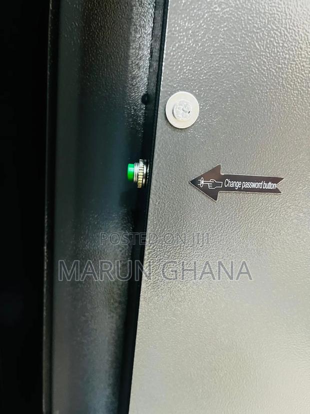 Digital Safe Locker Fire Proof 110kg Heavy Duty · Photo 2