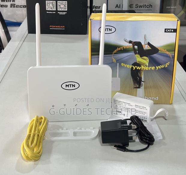 MTN 4G Universal Router 300mbps (Zlt-t30d) With Power Bank · Photo 1