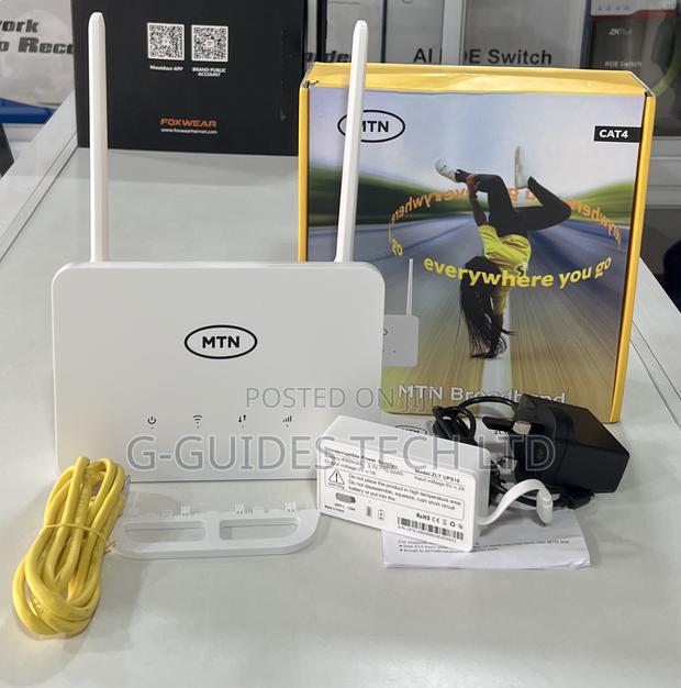 MTN 4G Universal Router 300mbps (Zlt-t30d) With Power Bank · Photo 2