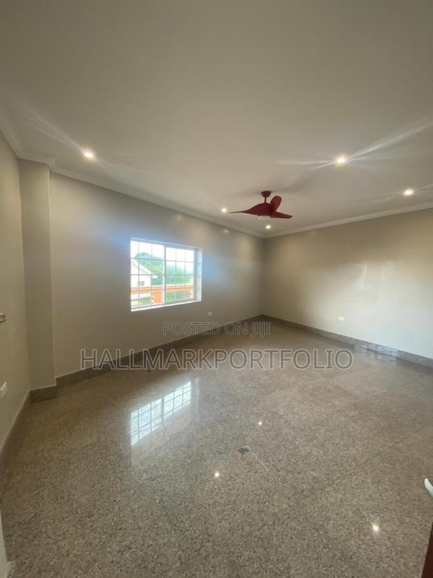 3bdrm Apartment in Apartment Complex 6, US Embassy Area for sale · Photo 3