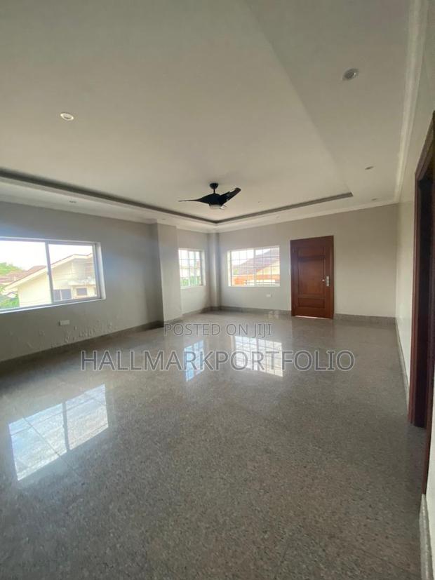 3bdrm Apartment in Apartment Complex 6, US Embassy Area for sale · Photo 5