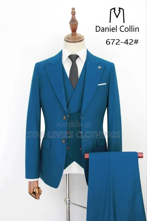 3pcs Daniel Collins Suits · Photo 1