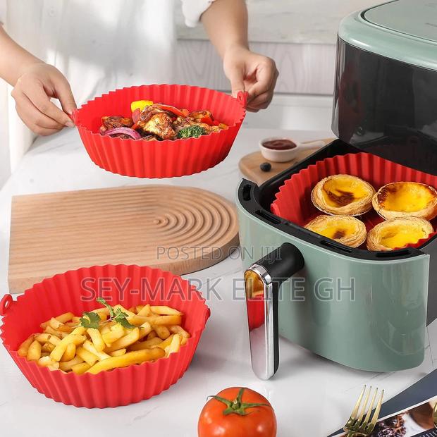 Reusable Silicone Air-Fryer Liner · Photo 3