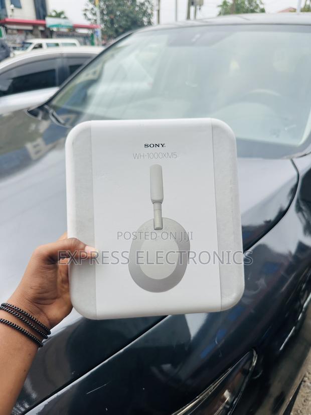 Wireless Headphones SONY WH-1000XM5 · Photo 1