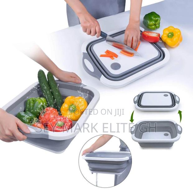 Multi-Purpose Collapsible Chopping Board · Photo 1