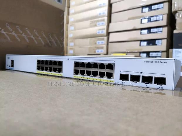 Cisco Switch C1000-24p-4g-L · Photo 3