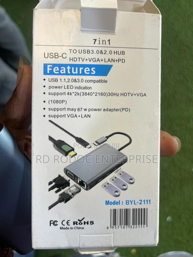 7 in 1 Usb Type C Adoptor · Photo 1