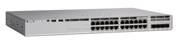 CISCO Catalyst 9200l 24-Port Poe+ 4 X 1g · Photo 1