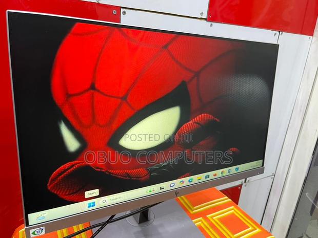 Hp 24'' Inch Monitor · Photo 2