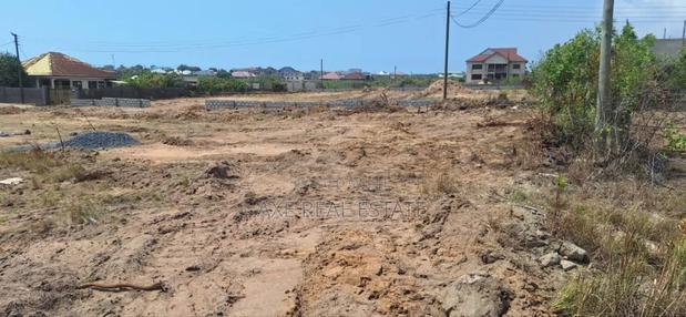 Hot Discount Promotion !! Plots at Prampram Beach Lane · Photo 1