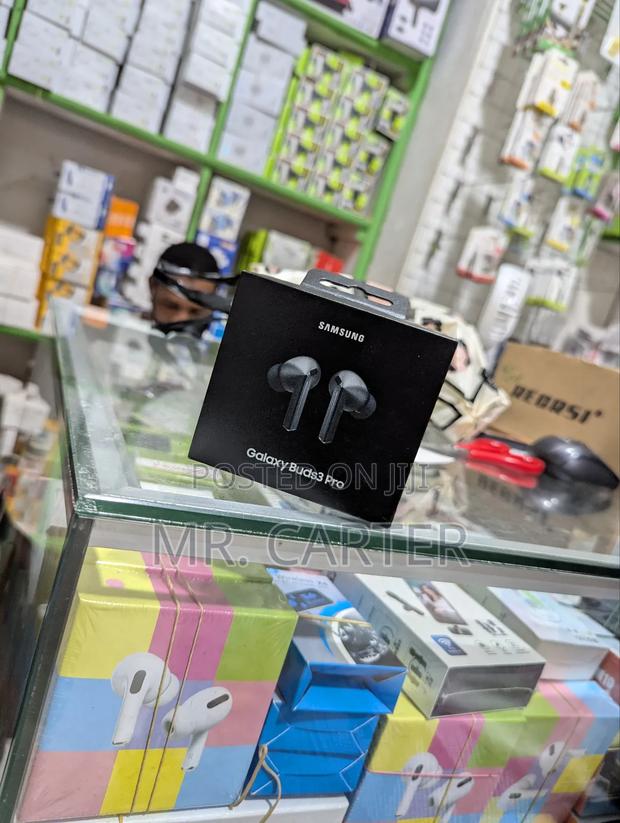 Galaxy Buds3 Pro · Photo 1