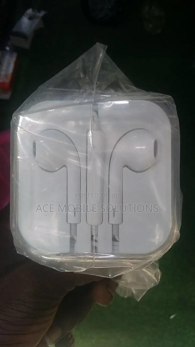 iPhone Covers N Accessories · Photo 8