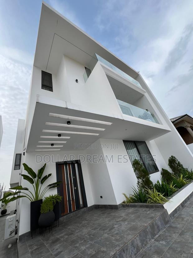 Furnished 5bdrm House in East Legon for sale · Photo 2