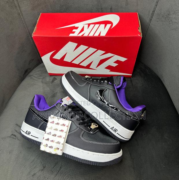Nike Air Force 1 World Champ · Photo 1