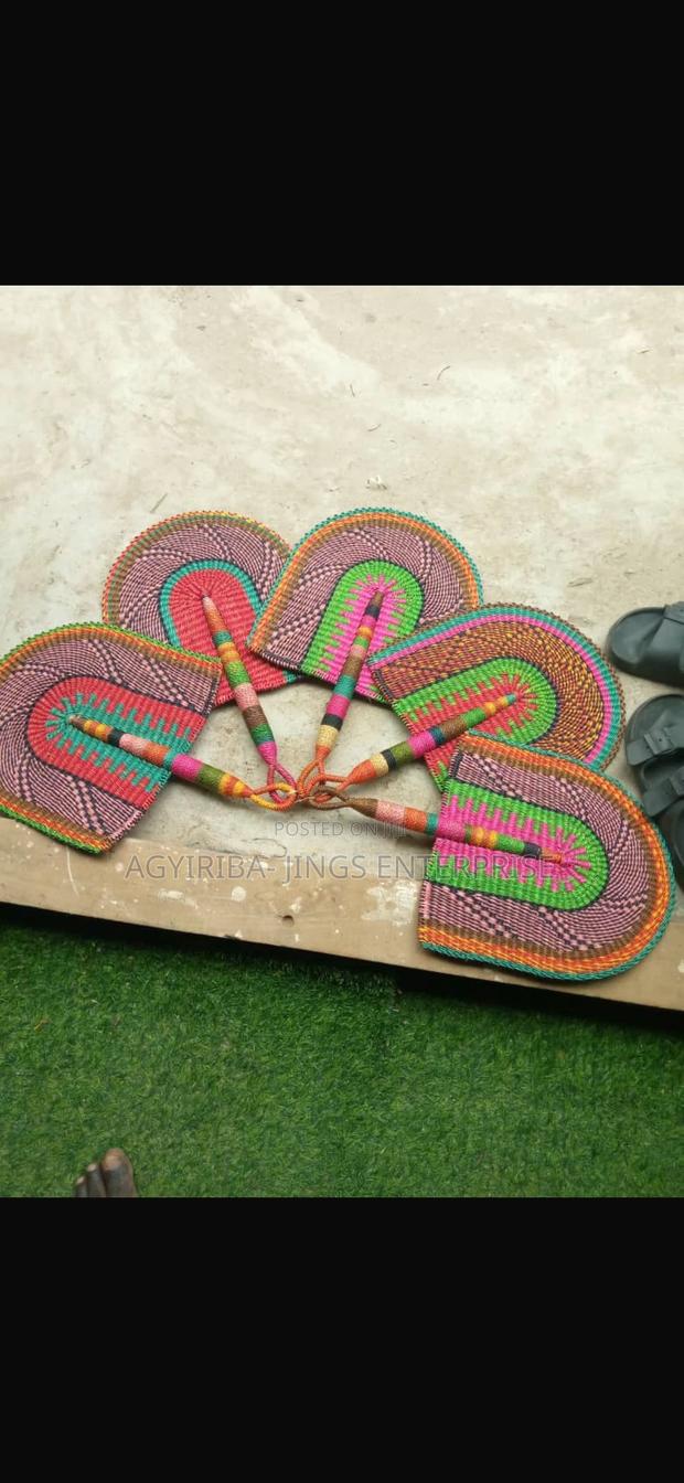 Bolga Handfans · Photo 1