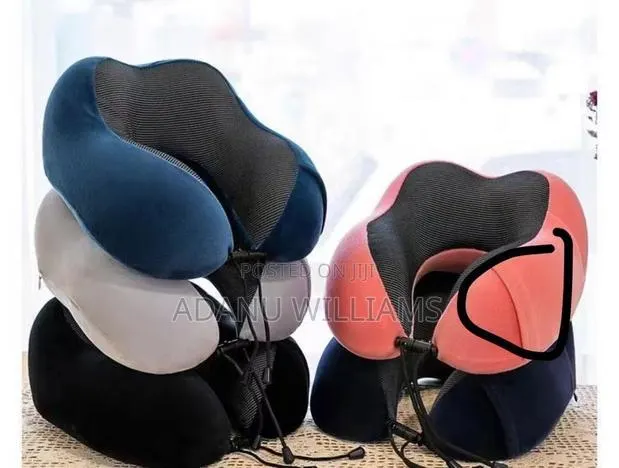 Comfortable Multifunctional Neck Pillow · Photo 1