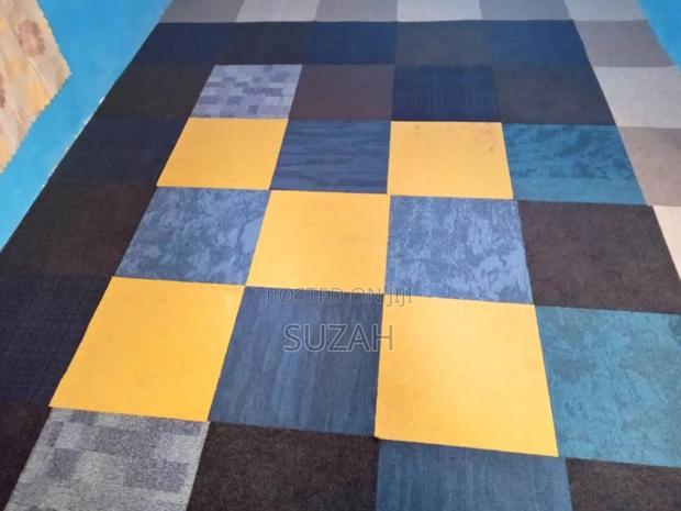 (Tile 5cm2) Length Carpet · Photo 1