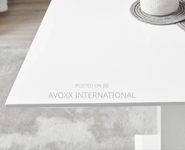 Imperia Modern White High Gloss Dining Table · Photo 5