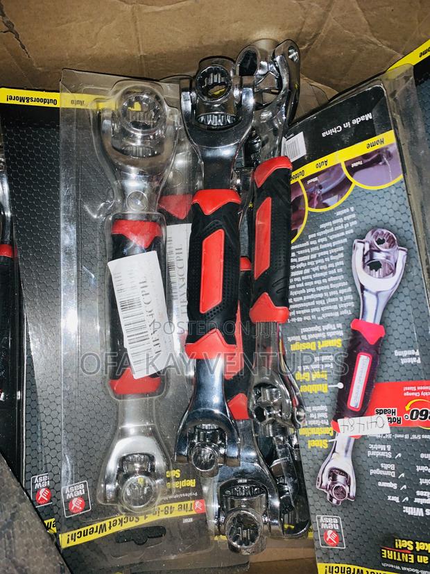 8 In 1 Wrench Tool Socket With Spline Bolts 360 Degrees · Photo 1