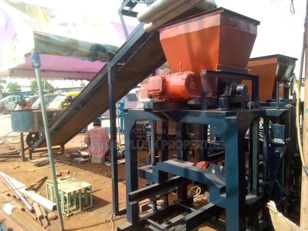Industrial Block Machines for Sale · Photo 1