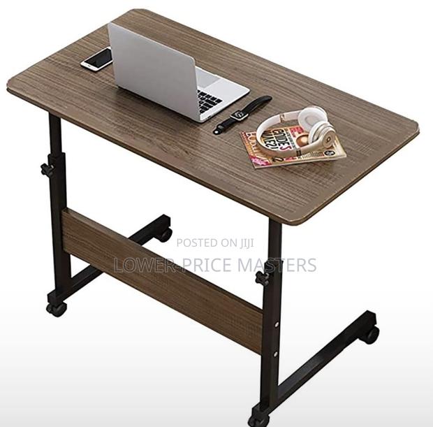 Adjustable Side Table · Photo 2