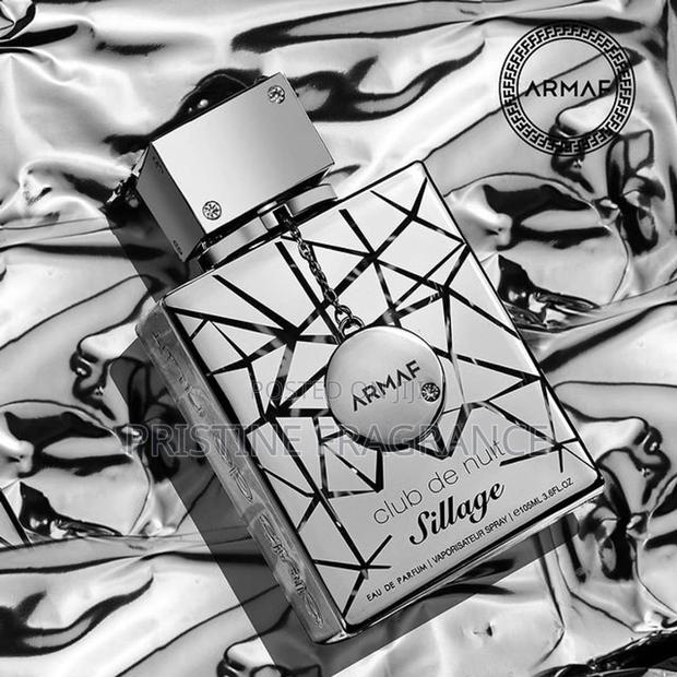 Club De Nuit Sillage Edp · Photo 1