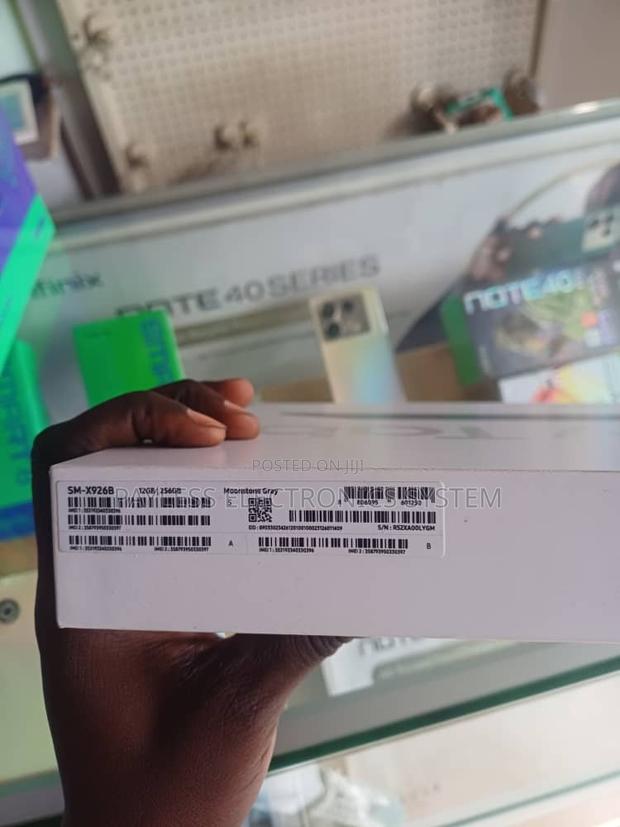 New Samsung Galaxy Tab S10 Ultra 256 GB · Photo 4