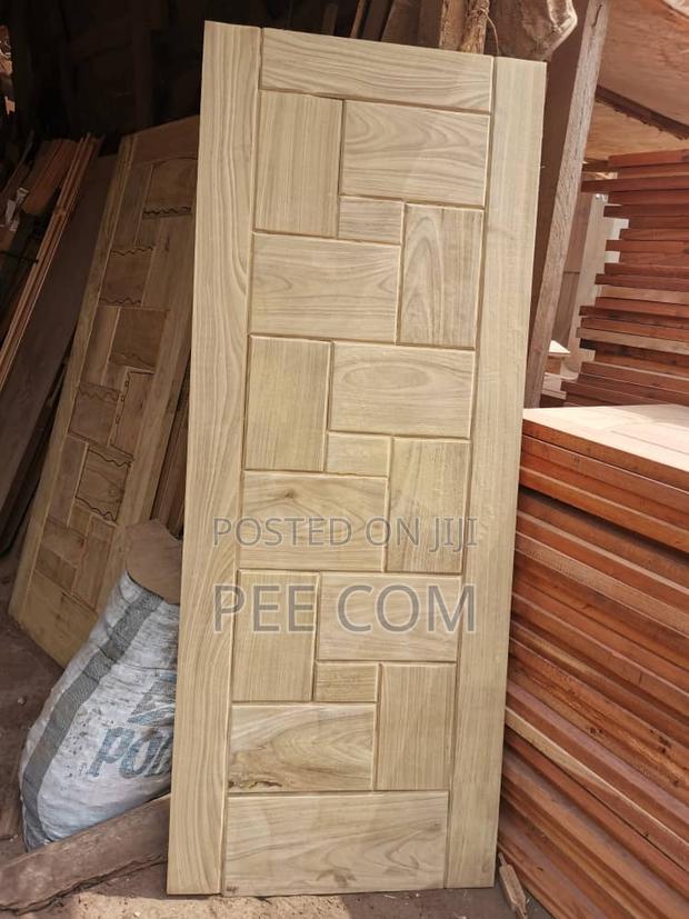 Wooden Doors Design · Photo 1